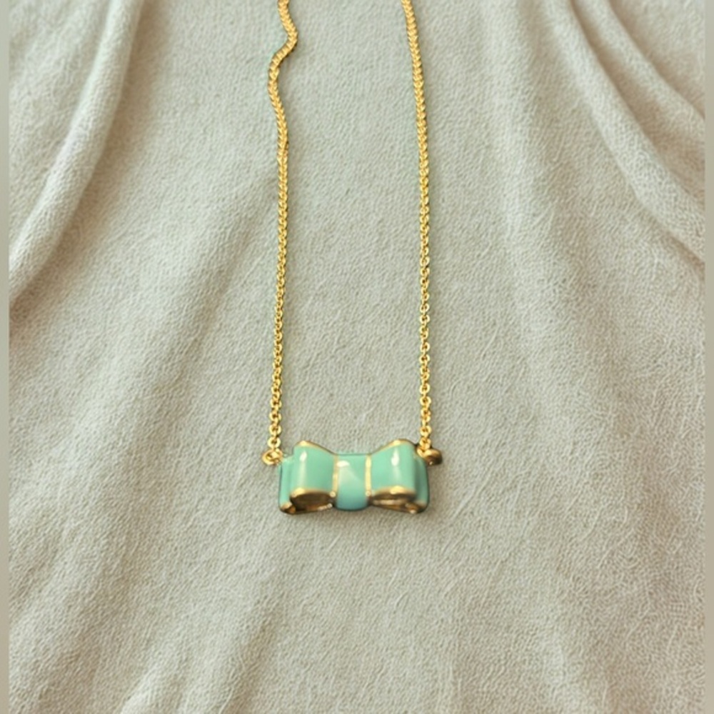 NWT Kate Spade Mint Bow Pendant Necklace – Gold Tone Chain, Charm, with Dust Bag